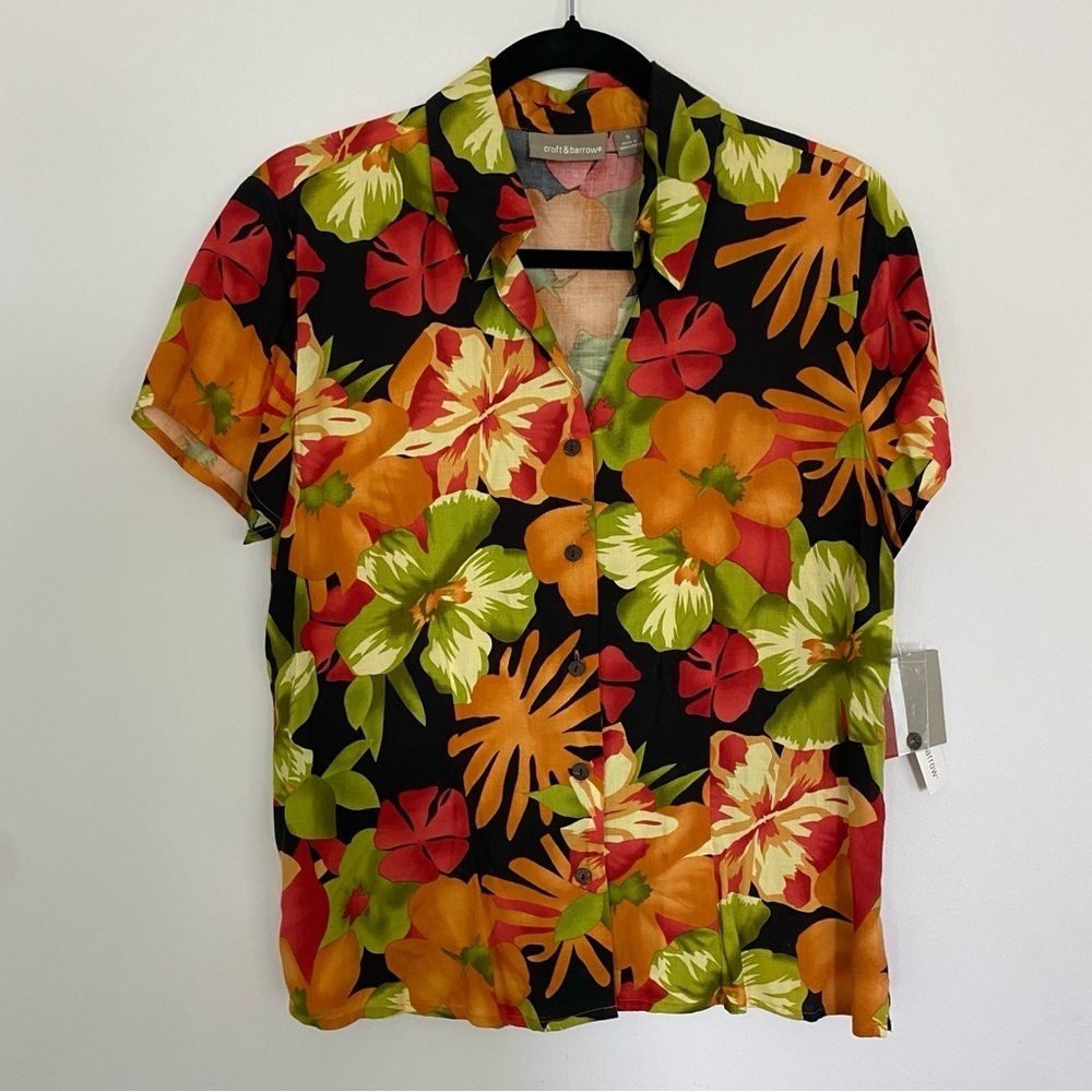 NWT Croft & Barrow Floral Button Down Shirt - Black, Red, Green, Orange